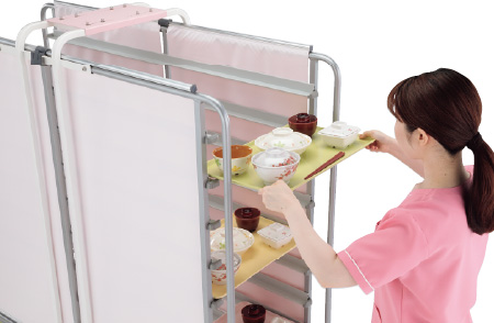 下膳時の食器が目立たないカバー