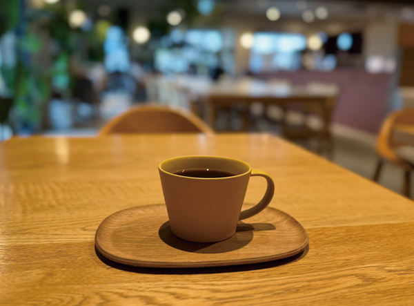 ロクメイコーヒー