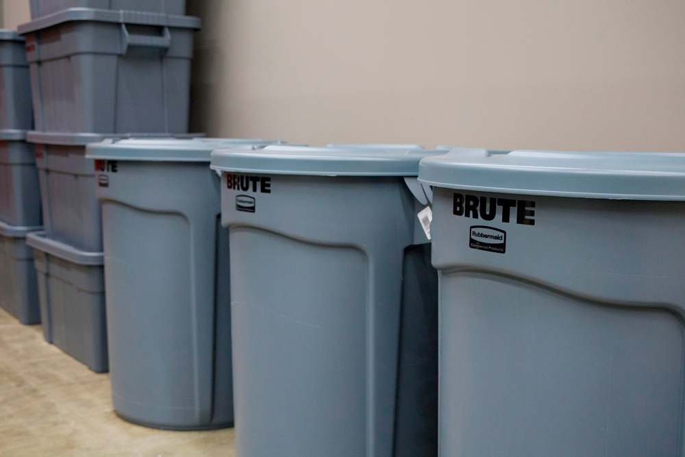 ブルートコンテナ